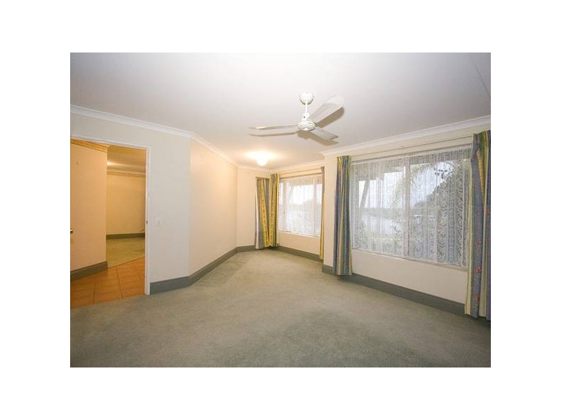 4 Taupo Glade, Joondalup WA 6027