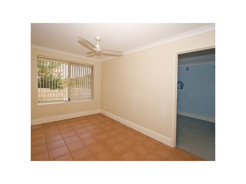 4 Taupo Glade, Joondalup WA 6027