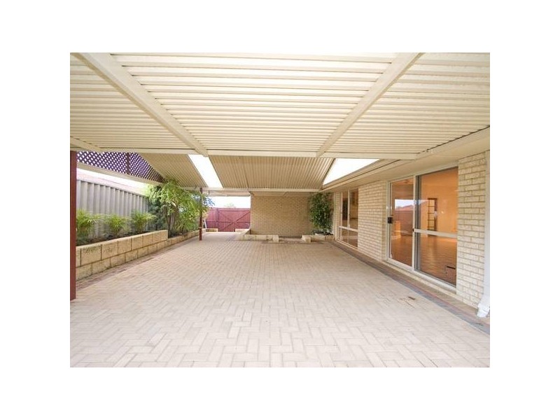 4 Taupo Glade, Joondalup WA 6027