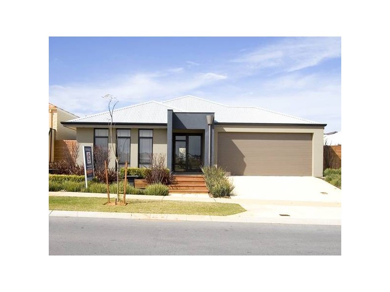 24 Riverlinks Drive, Clarkson WA 6030