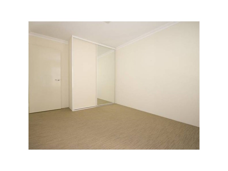 24 Riverlinks Drive, Clarkson WA 6030