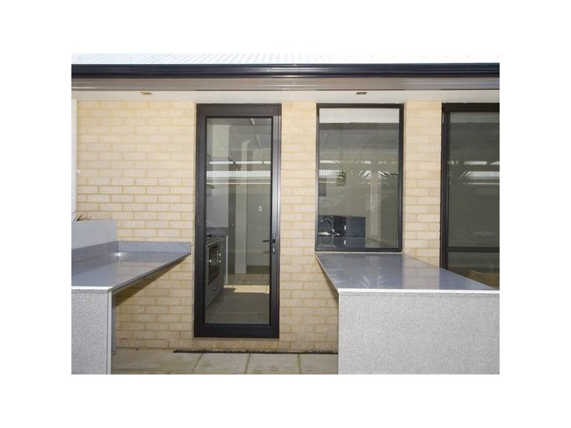 24 Riverlinks Drive, Clarkson WA 6030