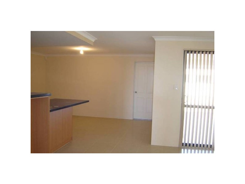 14 Chandela Loop, Currambine WA 6028