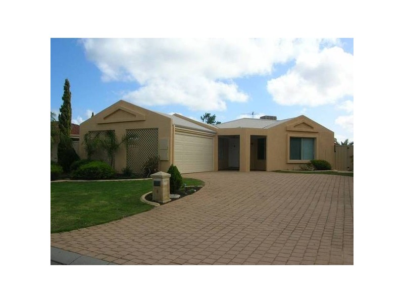 8 Langley Mews, Currambine WA 6028