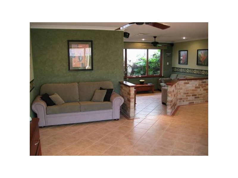 27 Iroquois Gardens, Joondalup WA 6027