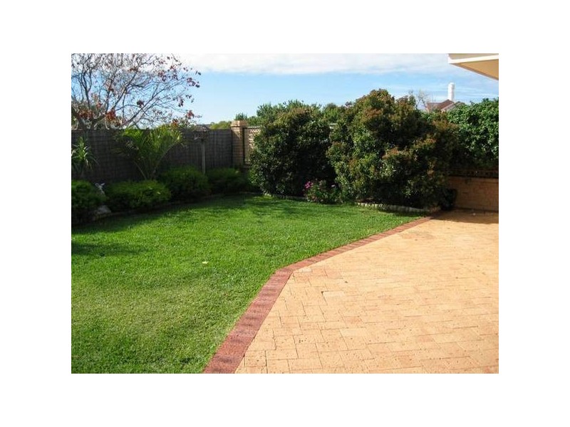 27 Iroquois Gardens, Joondalup WA 6027