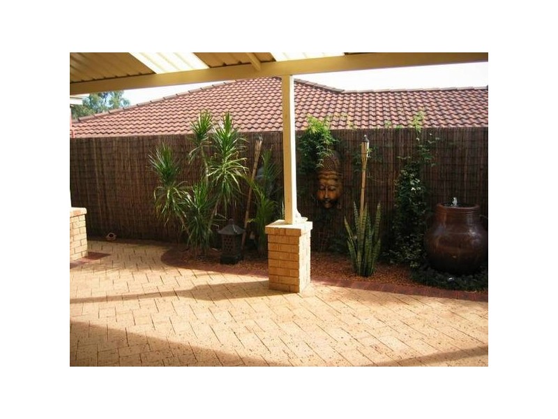 27 Iroquois Gardens, Joondalup WA 6027