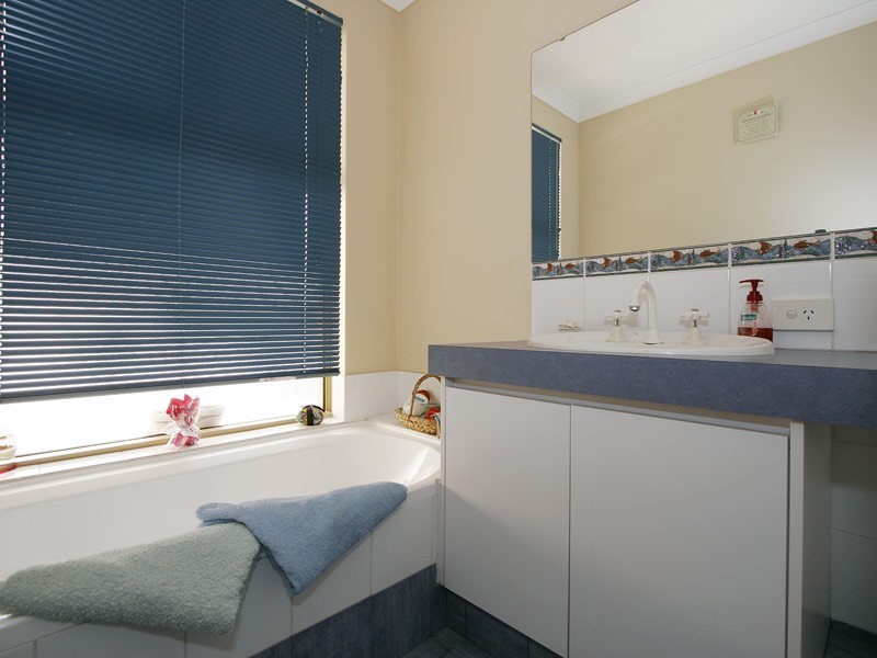 51 Waldburg Drive, Tapping WA 6065