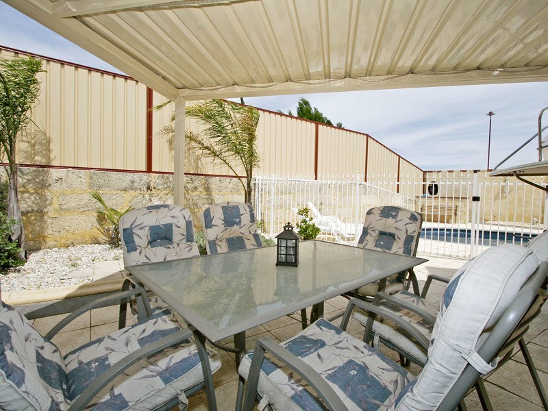 51 Waldburg Drive, Tapping WA 6065