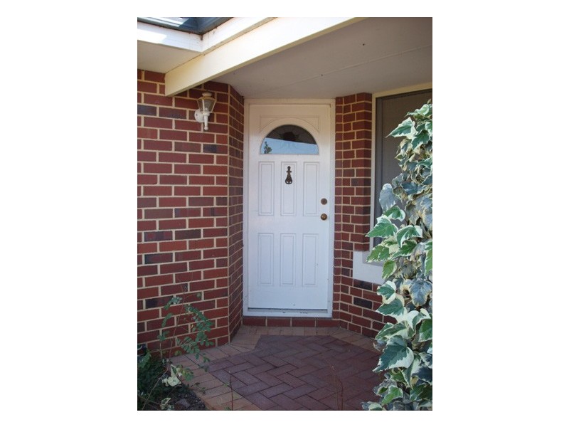 31 St Stephens Crescent, Tapping WA 6065