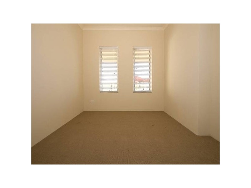 87 Shepperton Drive, Butler WA 6036