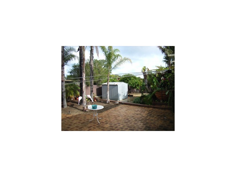 25 Pioneer Drive, Edgewater WA 6027