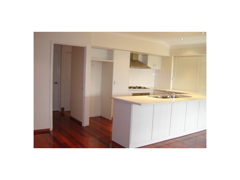 3 Hopewell Pass, Carramar WA 6031