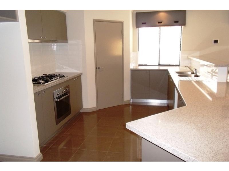 18 Grallina Way, Tapping WA 6065