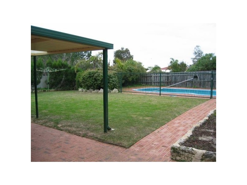 18 Ullswater Glade, Joondalup WA 6027