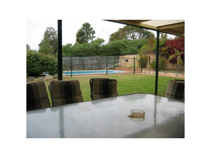 18 Ullswater Glade, Joondalup WA 6027