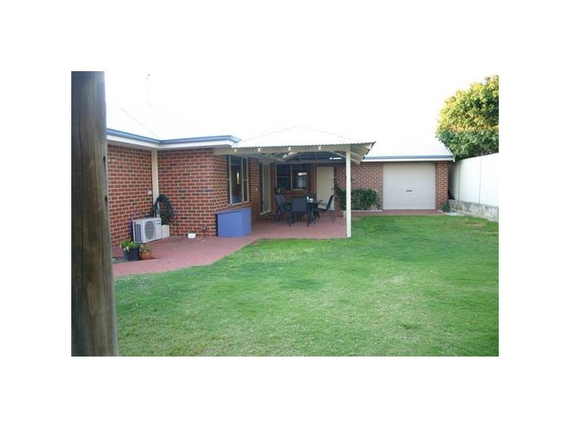 5 Swiftsure Place, Currambine WA 6028