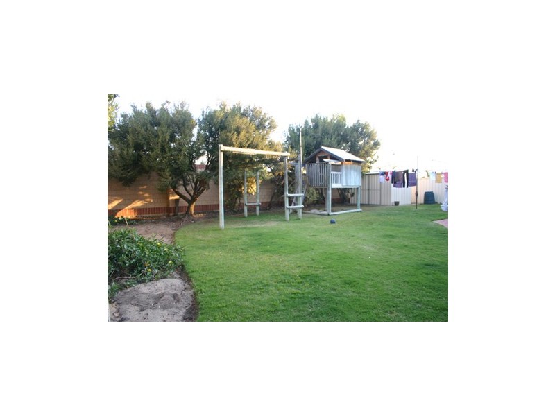 5 Swiftsure Place, Currambine WA 6028