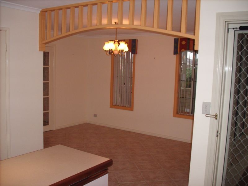 10 Troubridge Retreat, Ocean Reef WA 6027