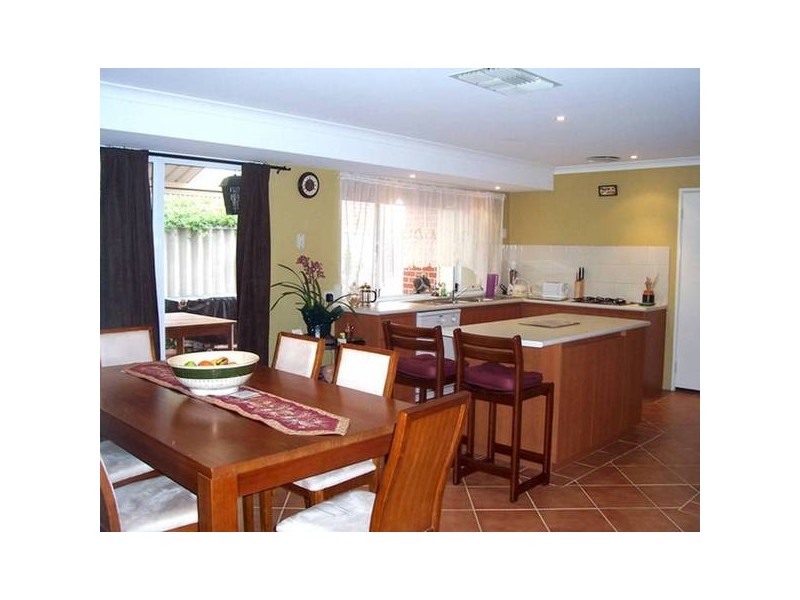 7 Miramare Boulevard, Currambine WA 6028