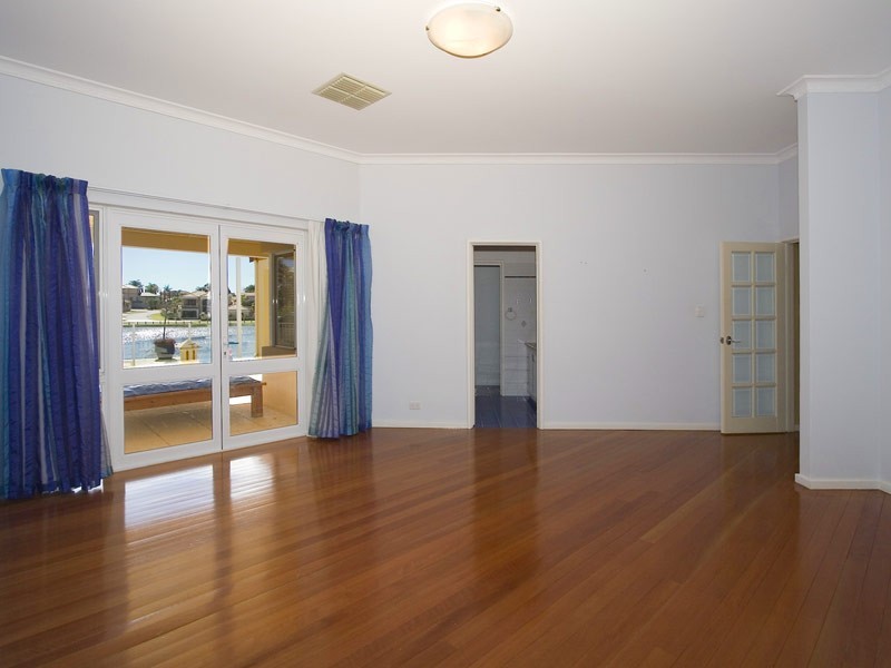 23 Alta Laguna, Ballajura WA 6066