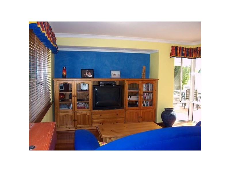 15 Atoll Court, Mullaloo WA 6027