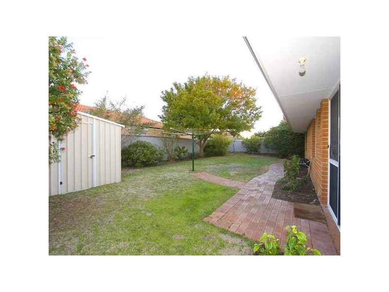 15 Atoll Court, Mullaloo WA 6027