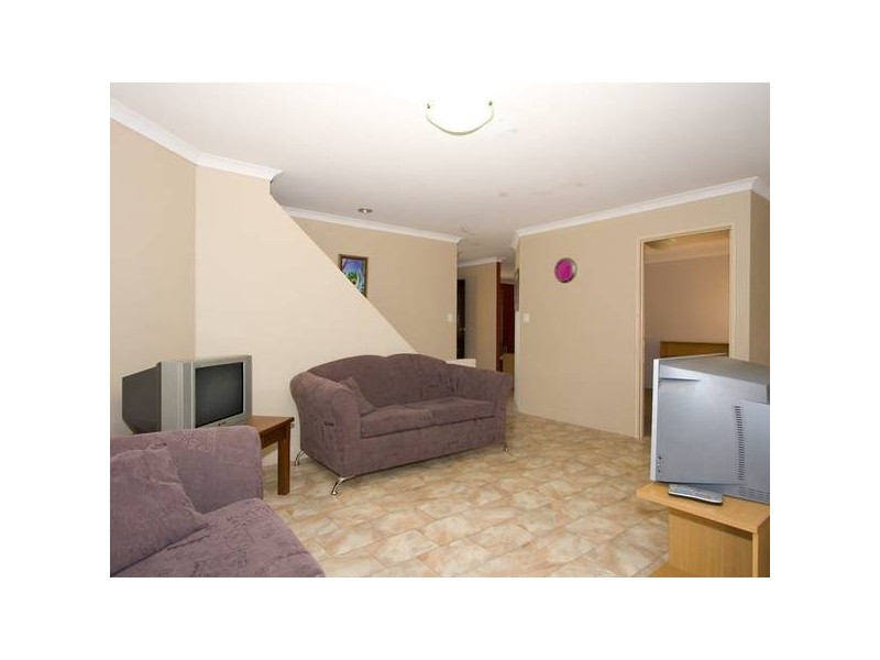 23 Quinalt Loop, Joondalup WA 6027