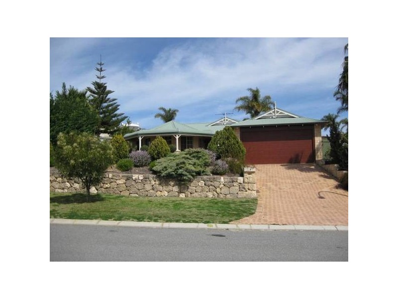 8 Tumba Court, Joondalup WA 6027