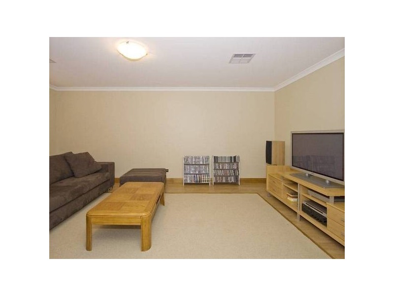 39 Stinson Square, Iluka WA 6028