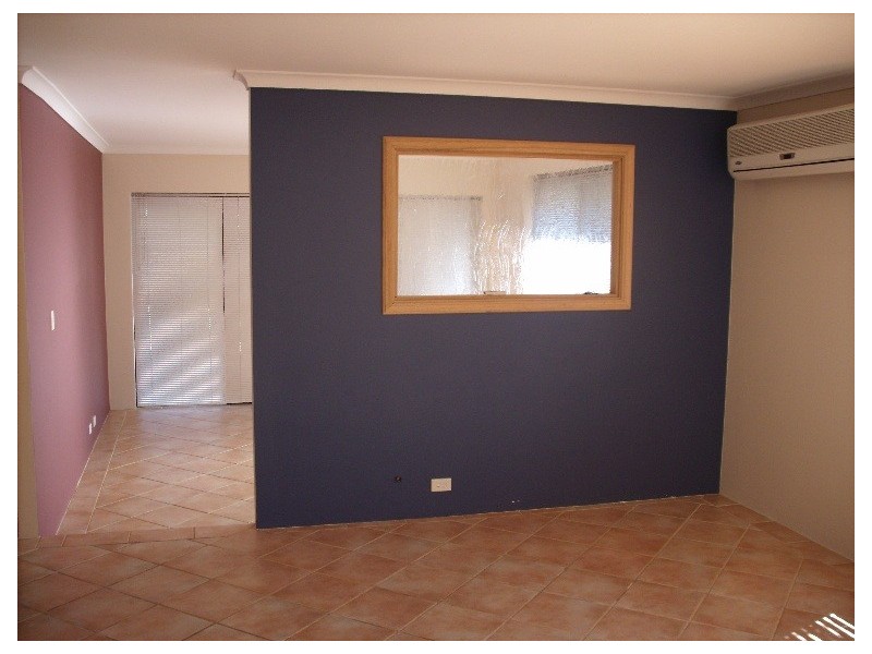 9 Kippilaw Loop, Carramar WA 6031