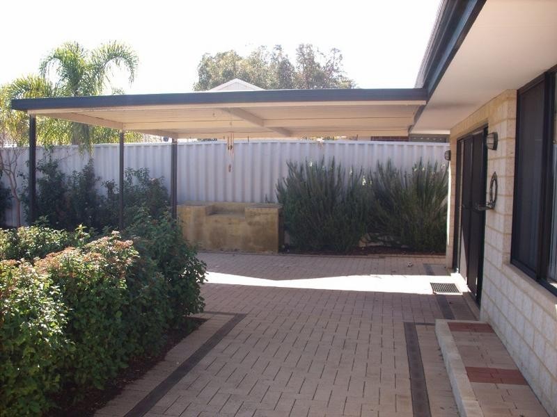9 Kippilaw Loop, Carramar WA 6031