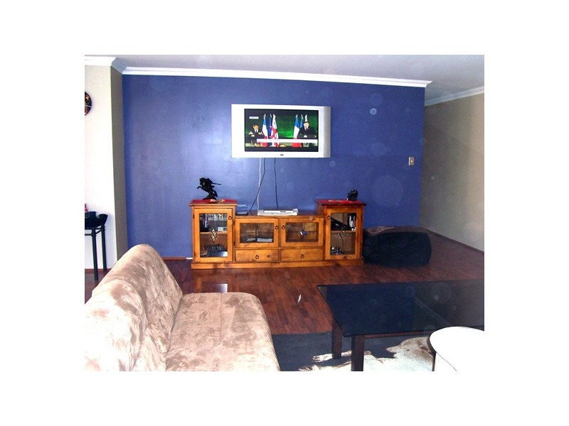 31 Shiralee Bend, Carramar WA 6031