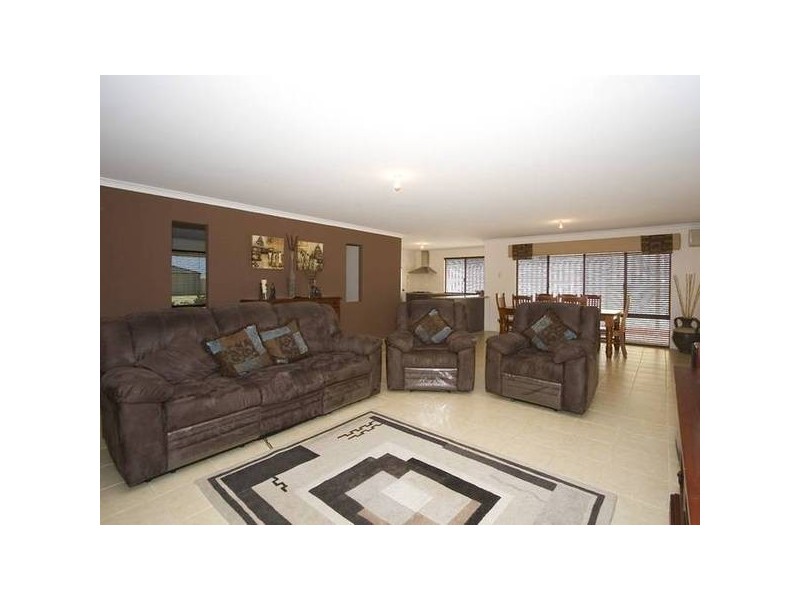 3 Cassia Link, Banksia Grove WA 6031