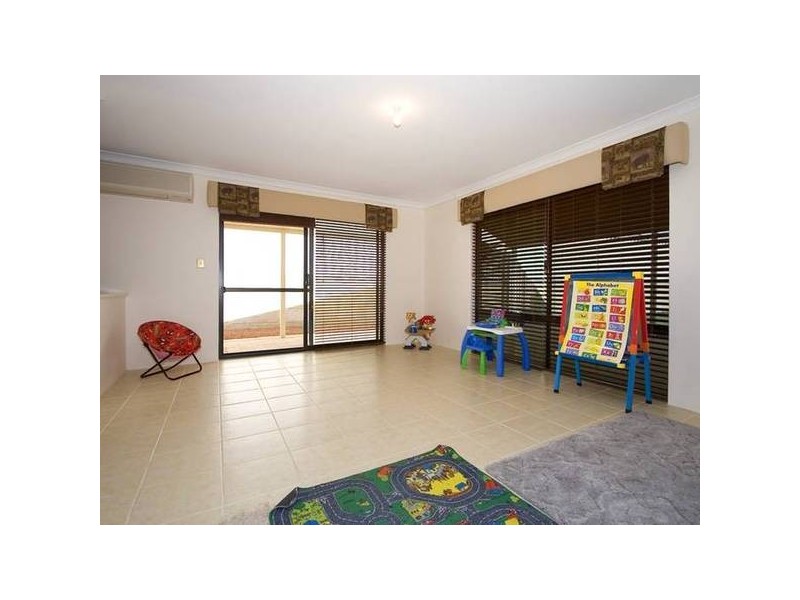 3 Cassia Link, Banksia Grove WA 6031