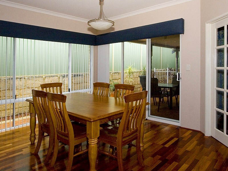 35 Meadowbrook Promenade, Currambine WA 6028