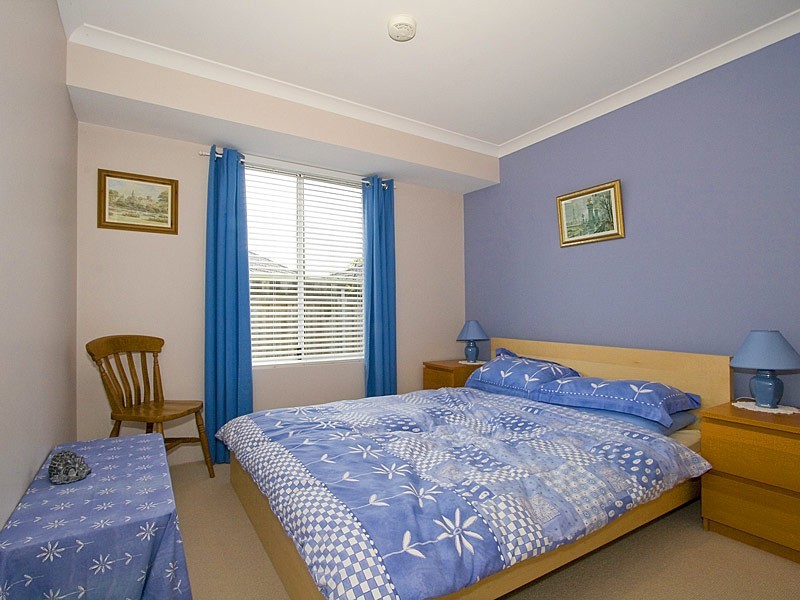 35 Meadowbrook Promenade, Currambine WA 6028