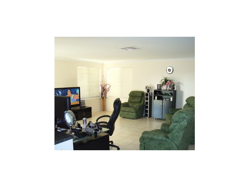 11 Tuxedo Link, Clarkson WA 6030