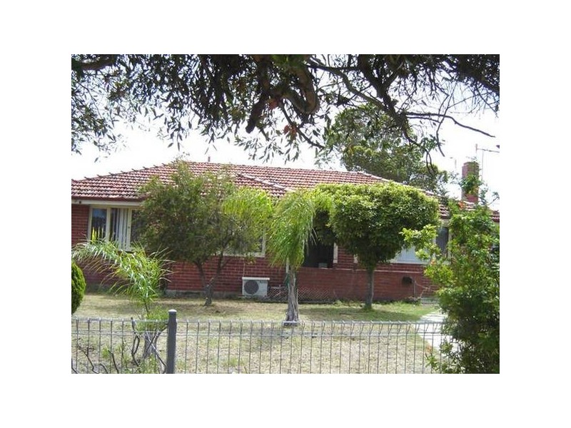 1 Markham Way, Balga WA 6061