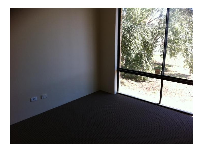 18 Seagrove Boulevard, Merriwa WA 6030