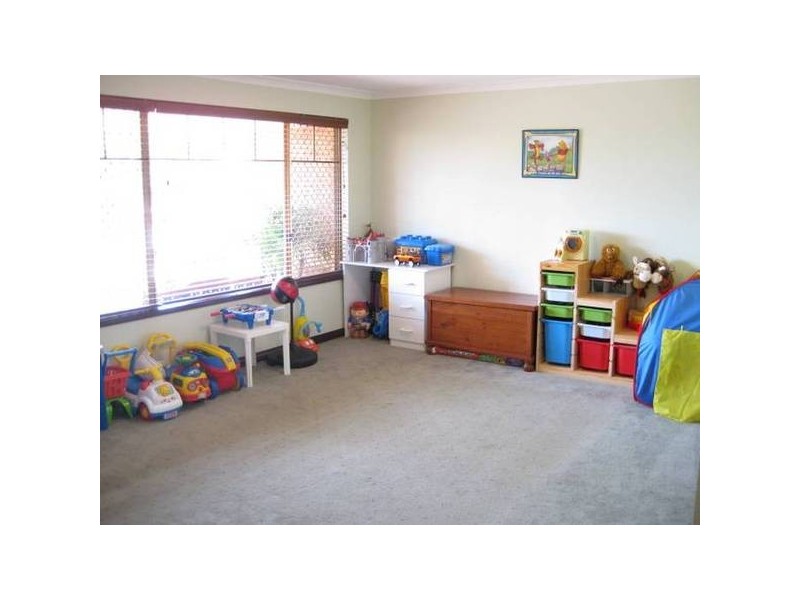 4 Claire Cove, Joondalup WA 6027