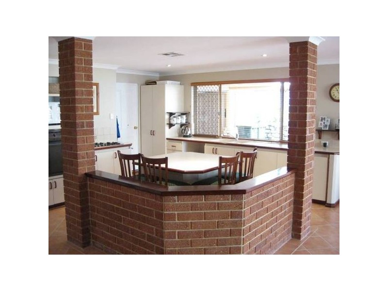 4 Claire Cove, Joondalup WA 6027