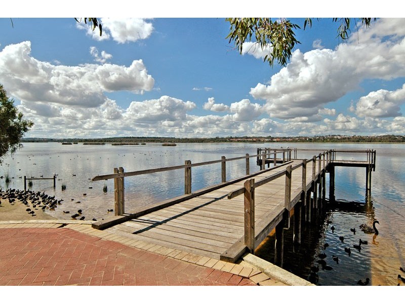 4 Hiltaba Court, Tapping WA 6065