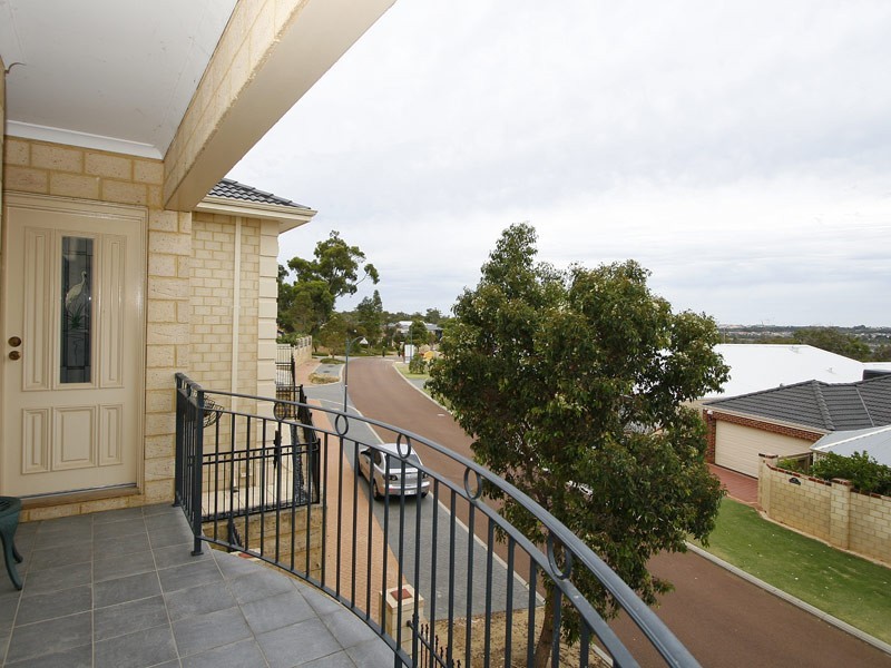 44 Greenshank Avenue, Joondalup WA 6027