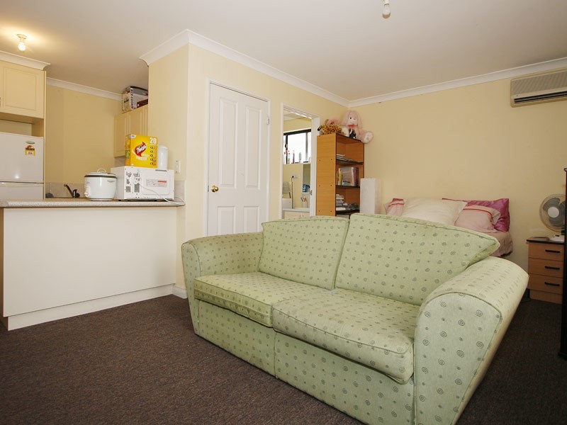 44 Greenshank Avenue, Joondalup WA 6027