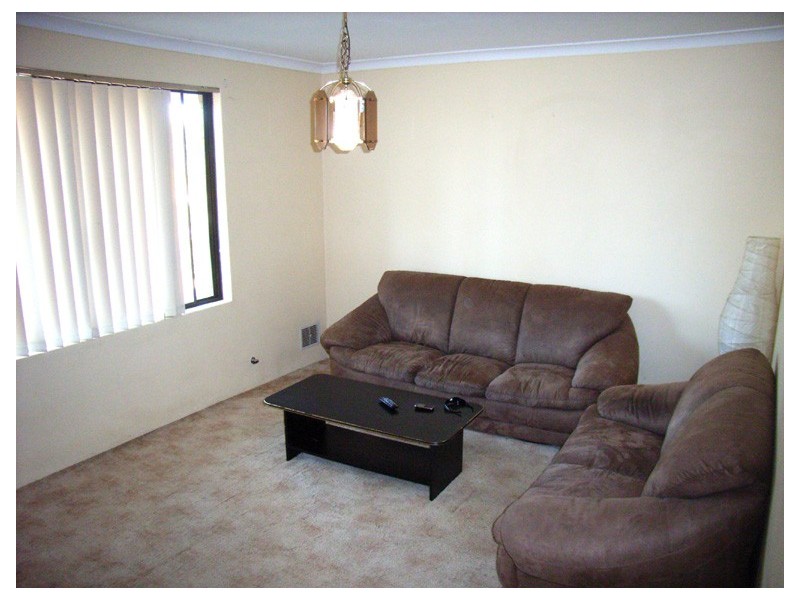 5 Dillon Glade, Joondalup WA 6027