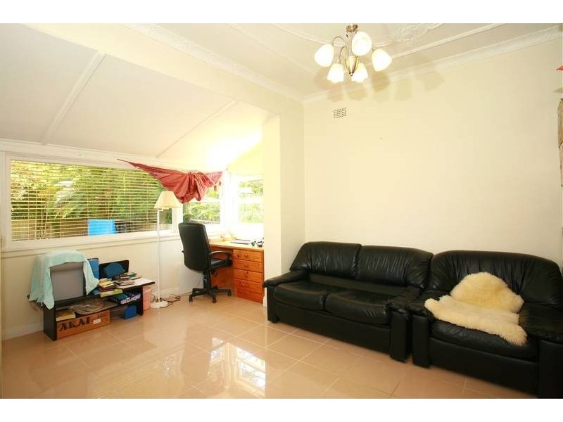 2 Bavin Avenue, Ryde NSW 2112