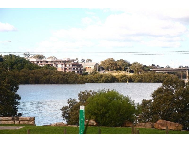 2/143 Bowden Street, Meadowbank NSW 2114