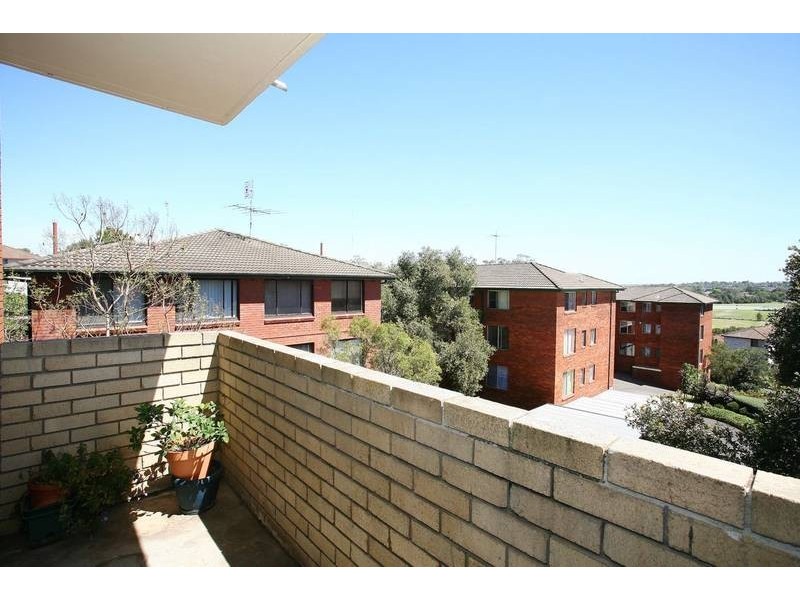 45/21-27 Meadow Crescent, Meadowbank NSW 2114