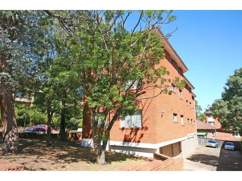 4/15 William Street, Ryde NSW 2112